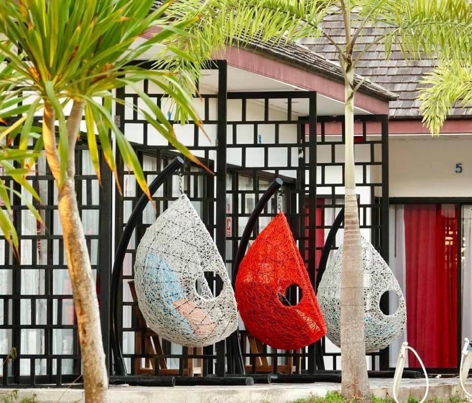 The Reef Resort Koh Kradan Exterior photo