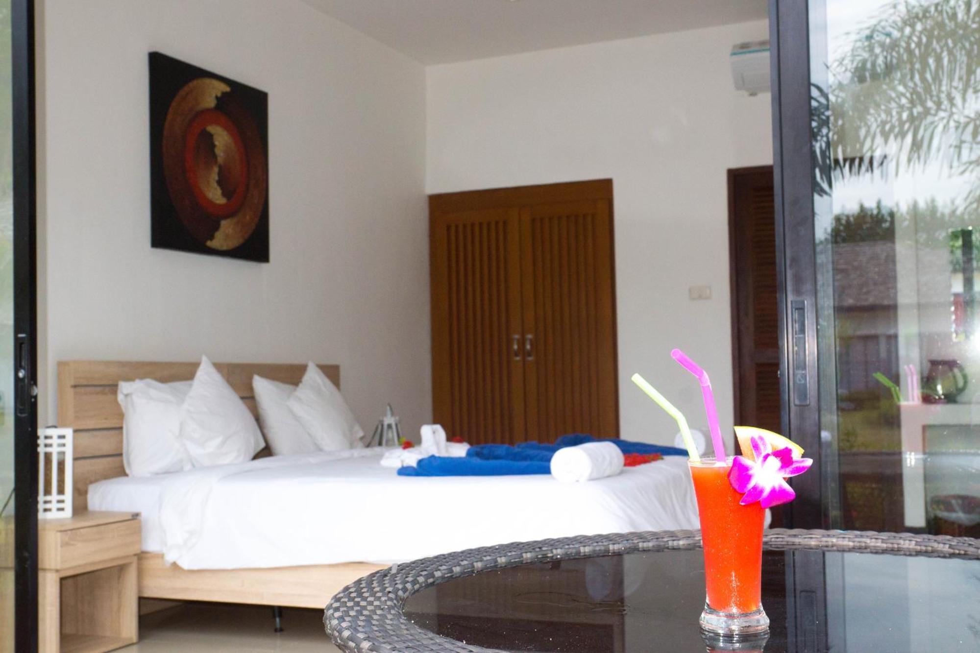 The Reef Resort Koh Kradan Exterior photo