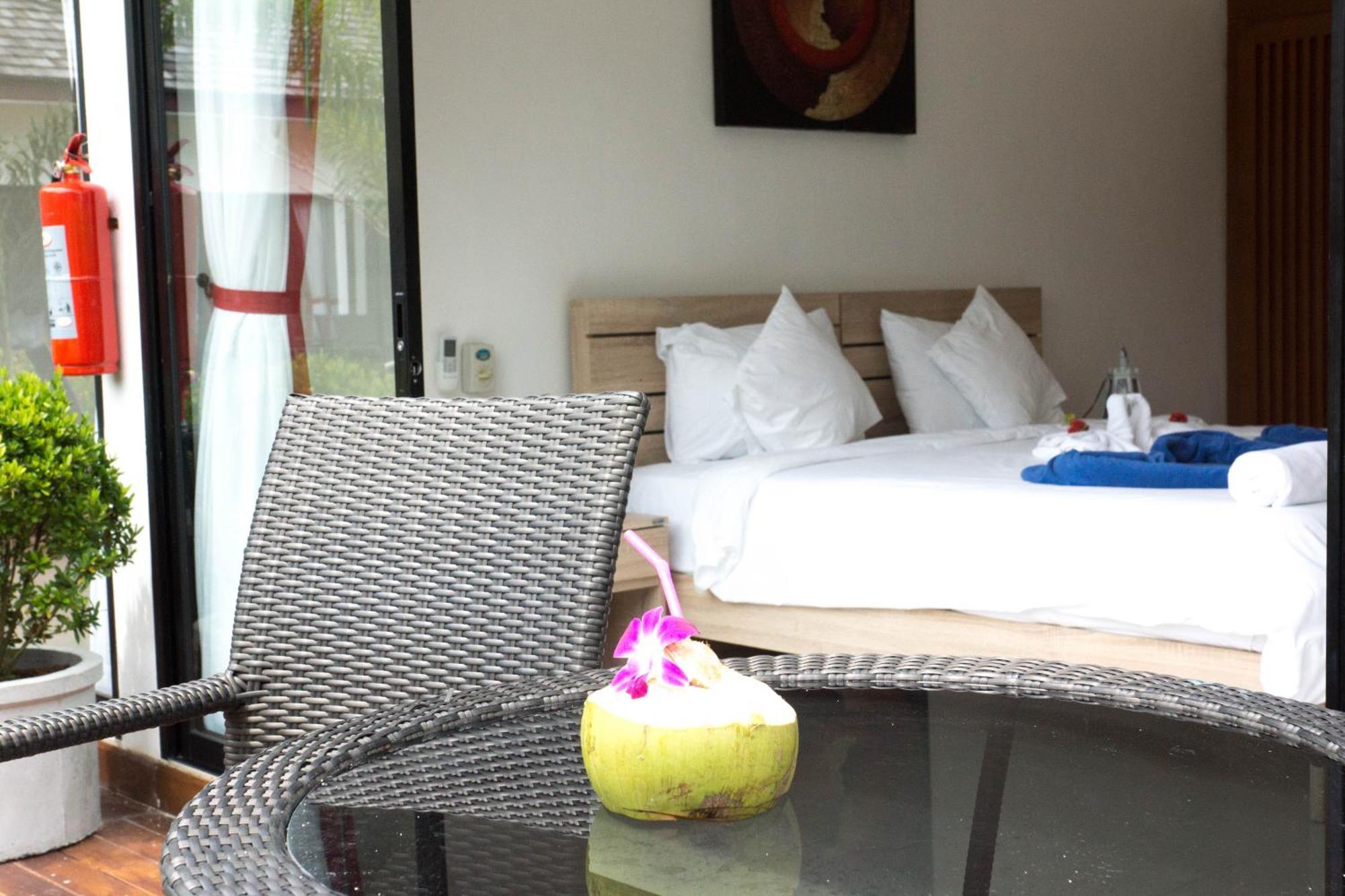The Reef Resort Koh Kradan Exterior photo